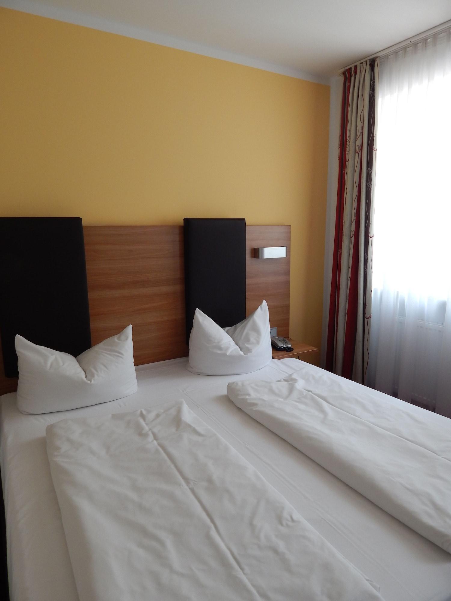 Hotel Andra Muenchen Bagian luar foto
