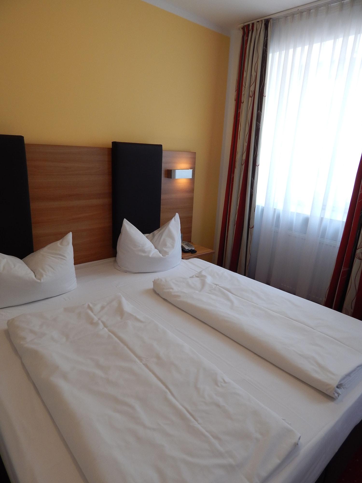 Hotel Andra Muenchen Bagian luar foto