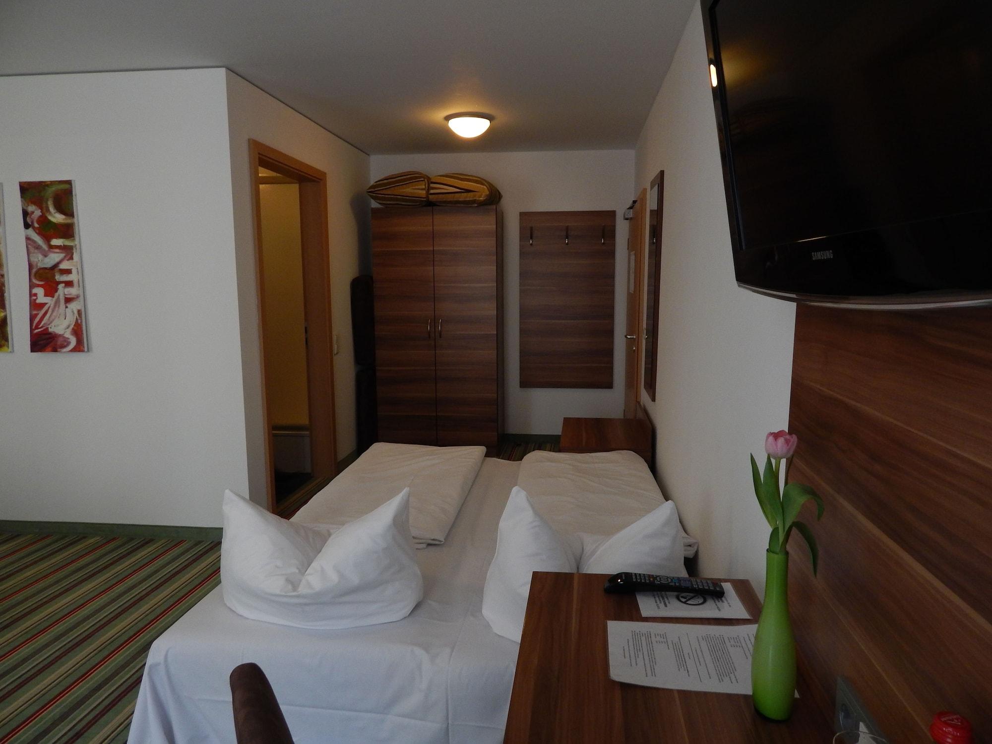 Hotel Andra Muenchen Bagian luar foto