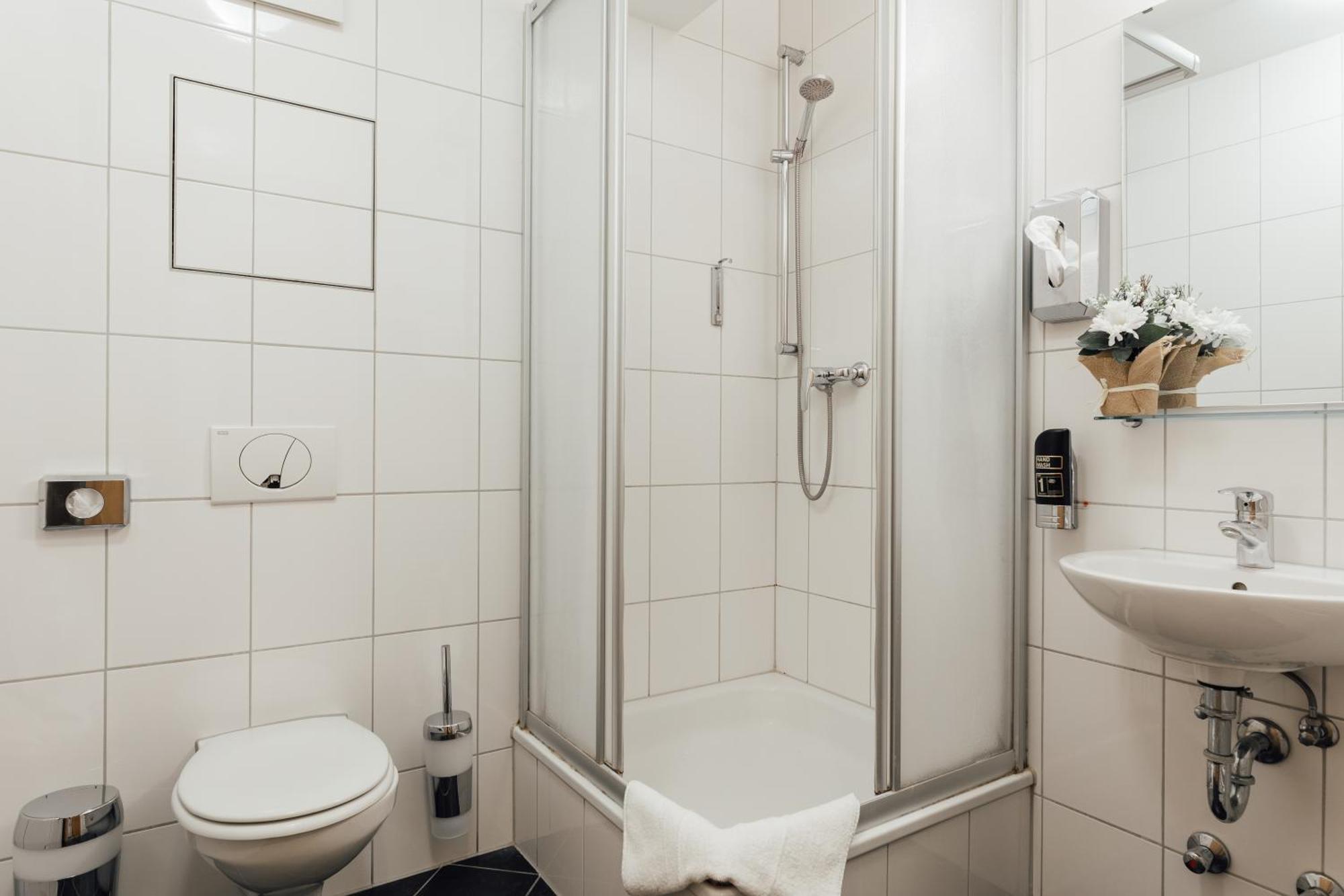 Hotel Andra Muenchen Bagian luar foto